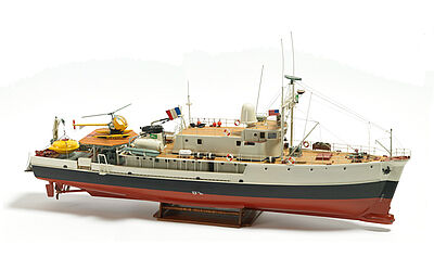 Billing Boats Calypso Forschungsschiff RC-Bausatz